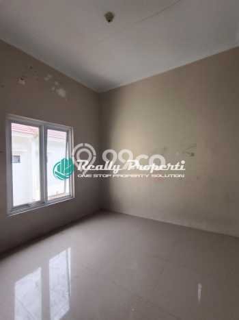HARGA SPESIAL! Rumah kawasan Jati Asih, Dekat Fasilitas, 3 KT, LT 90m² Bangunan 100m² HARGA SPESIAL! Rumah kawasan Jati Asih, Dekat Fasilitas, 3 KT, LT 90m² Bangunan 100m²
