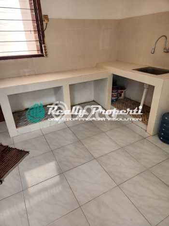 Rumah area Makasar, 2 KM, Area Tenang Rumah area Makasar, 2 KM, Area Tenang