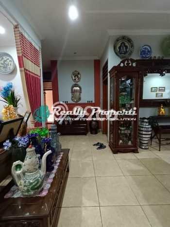 Rumah Minimalis 3 Kamar LT 300m2 di Jati Cempaka Rumah Minimalis 3 Kamar LT 300m2 di Jati Cempaka