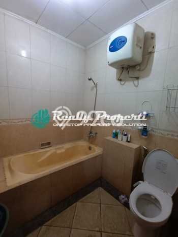 Rumah Minimalis 3 Kamar LT 300m2 di Jati Cempaka Rumah Minimalis 3 Kamar LT 300m2 di Jati Cempaka