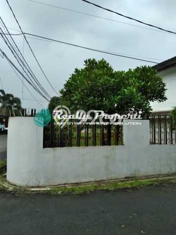 SPECIAL PRICE! Rumah area Jatibening, 4 KT, Akses Mudah Pusat Kota, Luas 560m² LB 185m² SPECIAL PRICE! Rumah area Jatibening, 4 KT, Akses Mudah Pusat Kota, Luas 560m² LB 185m²