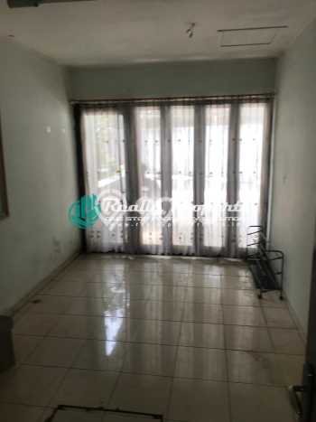 Rumah di Pinang Ranti, 4 KT, Lingkungan Potensial Rumah di Pinang Ranti, 4 KT, Lingkungan Potensial
