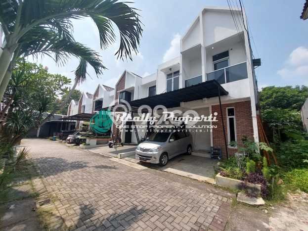 Rumah Exclusive 3 KT 3 KM di Kompleks Perumahan Cijantung, Jakarta Timur Rumah Exclusive 3 KT 3 KM di Kompleks Perumahan Cijantung, Jakarta Timur