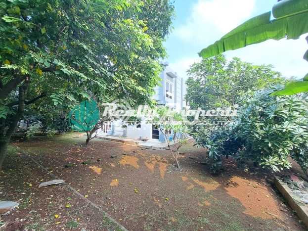 Rumah Mewah LB 165m2 Siap Huni Desain Elegan di Jatiwaringin, Bekasi Rumah Mewah LB 165m2 Siap Huni Desain Elegan di Jatiwaringin, Bekasi