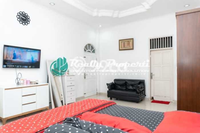 Dijual Rumah Mewah Exclusive di Jatinegara, Jakarta Timur Dijual Rumah Mewah Exclusive di Jatinegara, Jakarta Timur