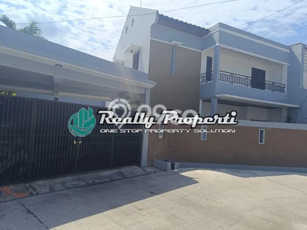 Rumah di Jati Cempaka, Akses ke Mall, LT 225m² Rumah di Jati Cempaka, Akses ke Mall, LT 225m²