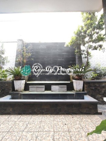 Dijual Rumah Mewah Elegan Dengan View Cantik di Bambu Apus, Jakarta Timur Dijual Rumah Mewah Elegan Dengan View Cantik di Bambu Apus, Jakarta Timur