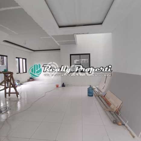 Rumah Kontrakan Bekasi LT 103m2 LB 160m2 Kawasan Jatibening Rumah Kontrakan Bekasi LT 103m2 LB 160m2 Kawasan Jatibening