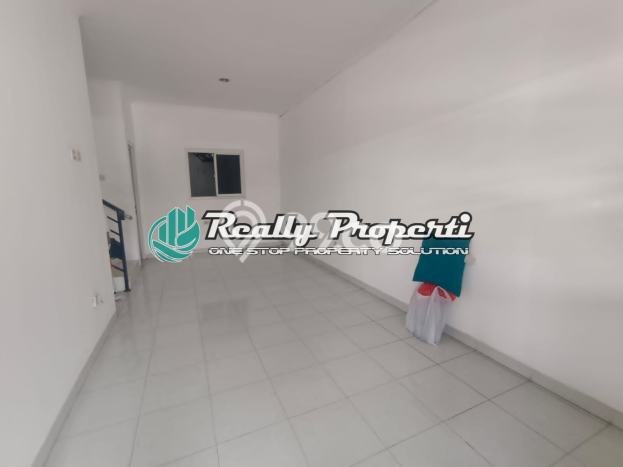 Jarang Ada! Rumah Sewa 4 Kamar Bagus Siap Huni Jati Cempaka Jarang Ada! Rumah Sewa 4 Kamar Bagus Siap Huni Jati Cempaka