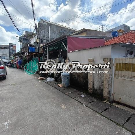 Siap Huni Rumah Mewah 3 Kamar di Jatinegara Dekat ke Mana Saja Siap Huni Rumah Mewah 3 Kamar di Jatinegara Dekat ke Mana Saja