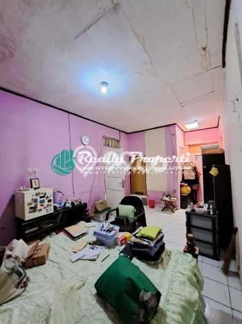 Rumah Bagus di Jaka Sampurna, Bekasi, LT 195m², Luas Bangunan 150m² Rumah Bagus di Jaka Sampurna, Bekasi, LT 195m², Luas Bangunan 150m²