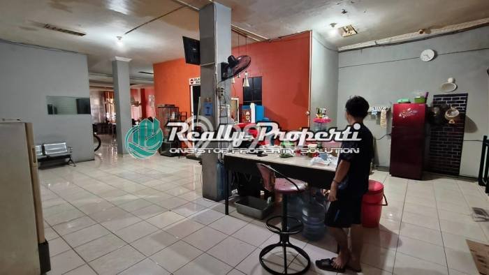 Komersial Bagus Dijual LB 700m2 Lokasi Strategis Jakarta Timur Area Cocok untuk Bisnis Komersial Bagus Dijual LB 700m2 Lokasi Strategis Jakarta Timur Area Cocok untuk Bisnis
