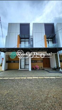 Dijual Hunian Rumah Terawat 3 Kamar di Jatiwaringin, Bekasi Dijual Hunian Rumah Terawat 3 Kamar di Jatiwaringin, Bekasi