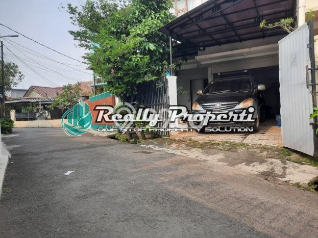 Rumah di Cipayung, Jakarta Timur, LT 113m² LB 190m² Rumah di Cipayung, Jakarta Timur, LT 113m² LB 190m²