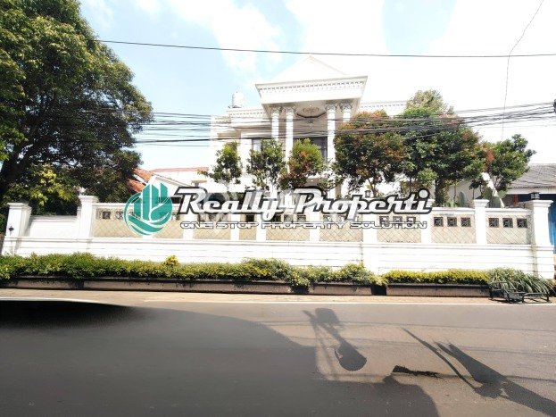 Dijual Rumah Mewah Elegan Dengan View Cantik di Bambu Apus, Jakarta Timur Dijual Rumah Mewah Elegan Dengan View Cantik di Bambu Apus, Jakarta Timur