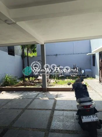 Rumah di Jati Cempaka, Akses ke Mall, LT 225m² Rumah di Jati Cempaka, Akses ke Mall, LT 225m²