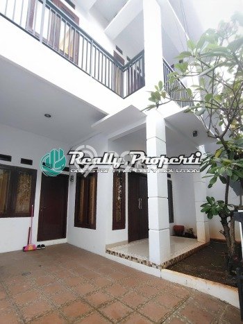 Disewakan! Rumah 3 Kamar Tidur &
2 Kamar Mandi di Jatibening, Bekasi Disewakan! Rumah 3 Kamar Tidur &
2 Kamar Mandi di Jatibening, Bekasi