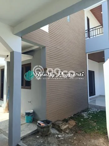 Rumah di Jati Cempaka, Akses ke Mall, LT 225m² Rumah di Jati Cempaka, Akses ke Mall, LT 225m²