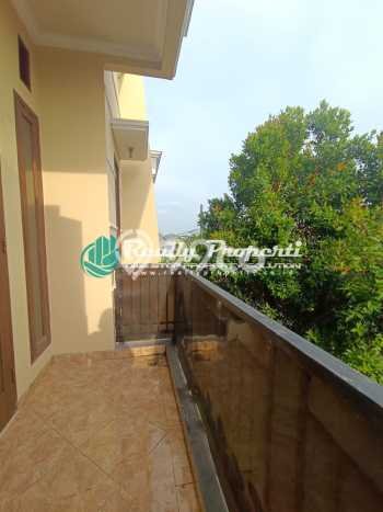 Rumah sewa siap huni 3 Kamar Tidur di Jati Cempaka, Bekasi Rumah sewa siap huni 3 Kamar Tidur di Jati Cempaka, Bekasi