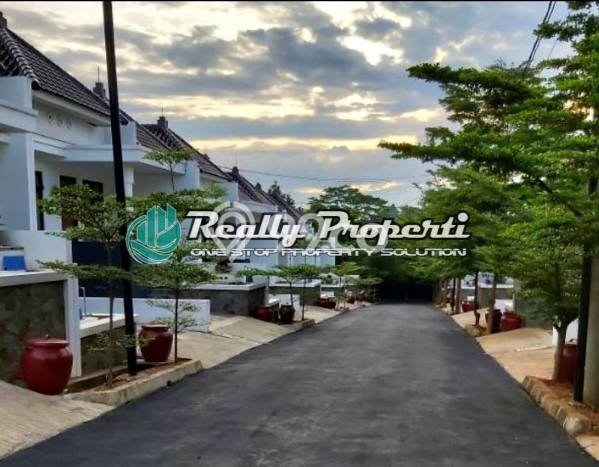 Rumah Modern Cantik 2 KT Siap Huni di Sukaraja Rumah Modern Cantik 2 KT Siap Huni di Sukaraja