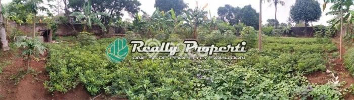For Sale! Luxury House LT 4749m2 Desain Elegan di Tanah Sareal For Sale! Luxury House LT 4749m2 Desain Elegan di Tanah Sareal