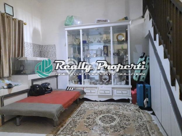 Rumah di Cipayung, Jakarta Timur, LT 113m² LB 190m² Rumah di Cipayung, Jakarta Timur, LT 113m² LB 190m²