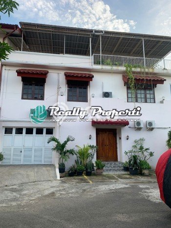 For Sale Rumah Mewah Exclusive di Duren Sawit, Jakarta Timur For Sale Rumah Mewah Exclusive di Duren Sawit, Jakarta Timur