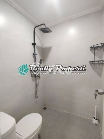 Disewakan! Rumah 3 Kamar Tidur &
2 Kamar Mandi di Jatibening, Bekasi Disewakan! Rumah 3 Kamar Tidur &
2 Kamar Mandi di Jatibening, Bekasi