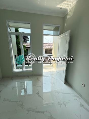 Jual Rumah Strategis Bagus Punya 4 KT di Duren Sawit Jakarta Timur SHM Jual Rumah Strategis Bagus Punya 4 KT di Duren Sawit Jakarta Timur SHM