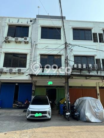 Ruko Bagus Dijual LB 187m2 Lokasi Strategis Jakarta Barat Area Cocok untuk Berbisnis Ruko Bagus Dijual LB 187m2 Lokasi Strategis Jakarta Barat Area Cocok untuk Berbisnis