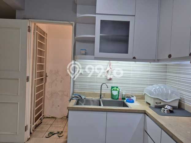 Disewakan! Rumah 3 Kamar Tidur &
3 Kamar Mandi di Pantai Indah Kapuk, Jakarta Utara Disewakan! Rumah 3 Kamar Tidur &
3 Kamar Mandi di Pantai Indah Kapuk, Jakarta Utara