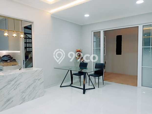 Dijual Rumah Mewah Megah Dengan View Cantik di Metro permata, Jakarta Barat Dijual Rumah Mewah Megah Dengan View Cantik di Metro permata, Jakarta Barat