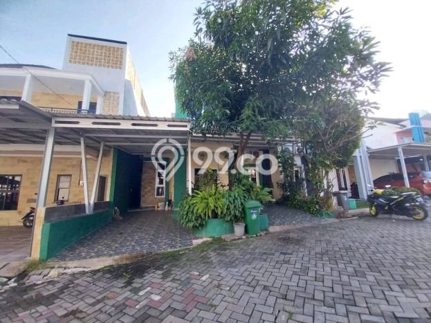 Rumah Eksklusif Dijual LT 157m2 di Ciracas, Jakarta Timur Rumah Eksklusif Dijual LT 157m2 di Ciracas, Jakarta Timur