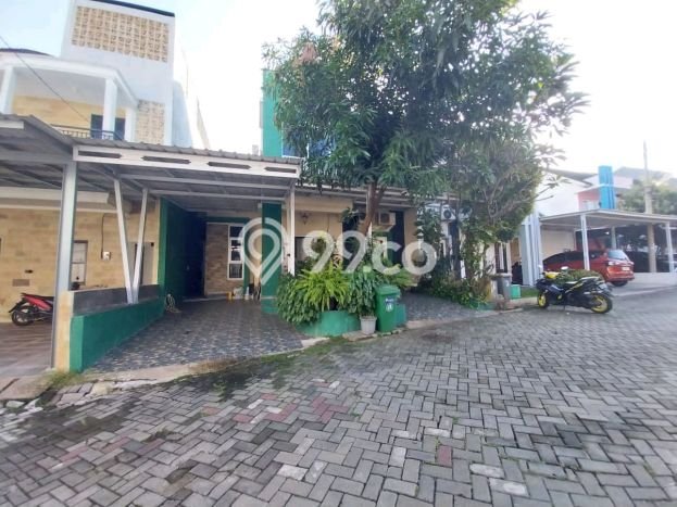 Rumah Eksklusif Dijual LT 157m2 di Ciracas, Jakarta Timur Rumah Eksklusif Dijual LT 157m2 di Ciracas, Jakarta Timur