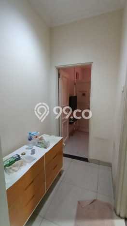 Disewakan! Rumah 4 Kamar Tidur &
4 Kamar Mandi di Pantai Indah Kapuk, Jakarta Utara Disewakan! Rumah 4 Kamar Tidur &
4 Kamar Mandi di Pantai Indah Kapuk, Jakarta Utara