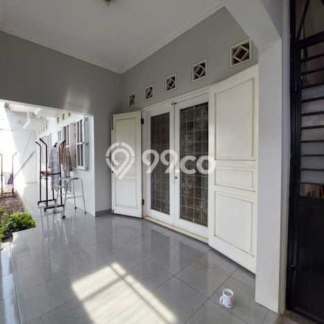 BEST LOCATION! Rumah di Kebayoran Baru, Dekat Tol, 2 KM, Luas 241m² Bangunan 175m² BEST LOCATION! Rumah di Kebayoran Baru, Dekat Tol, 2 KM, Luas 241m² Bangunan 175m²