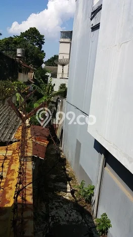 Rumah EXCLUSIVE! area Sayap Dago, Bandung, Luas 638m2m² LB 1m2m², HARGA SPESIAL Rumah EXCLUSIVE! area Sayap Dago, Bandung, Luas 638m2m² LB 1m2m², HARGA SPESIAL