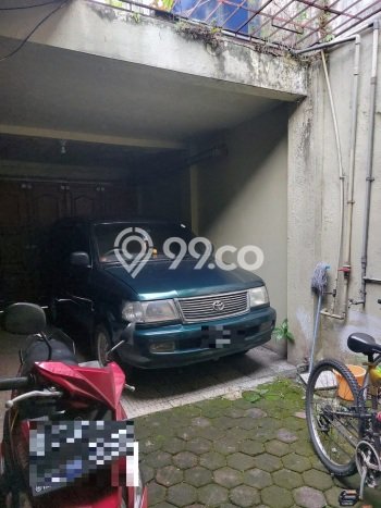 Rumah Elit Modern Tanpa Renovasi di Sayap Dago Bandung Rumah Elit Modern Tanpa Renovasi di Sayap Dago Bandung