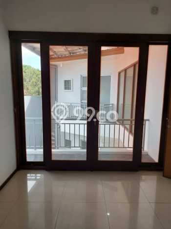 Disewakan Rumah Harga Terjangkau di Pasteur Bandung dengan 5 KT Disewakan Rumah Harga Terjangkau di Pasteur Bandung dengan 5 KT