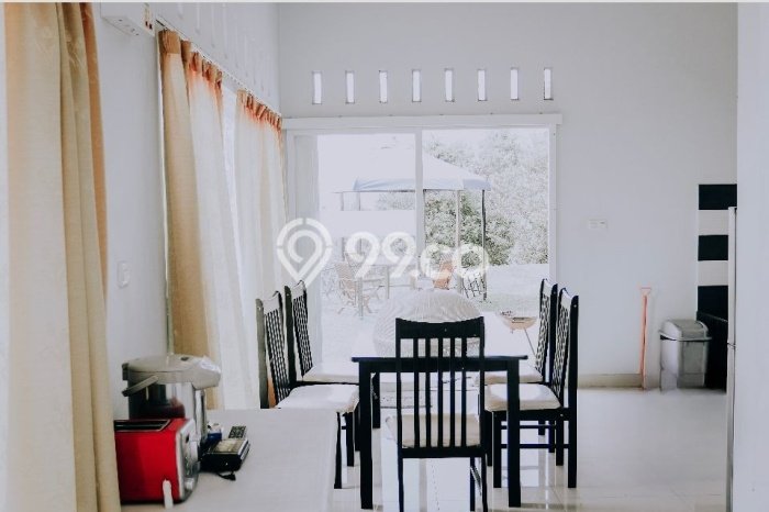 LIMITED OFFER! Rumah Berkualitas area Cijeruk, Luas 4000m² Bangunan 200m² LIMITED OFFER! Rumah Berkualitas area Cijeruk, Luas 4000m² Bangunan 200m²