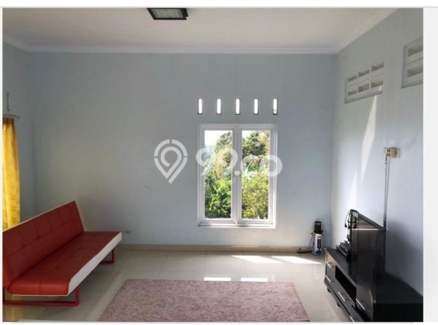 LIMITED OFFER! Rumah Berkualitas area Cijeruk, Luas 4000m² Bangunan 200m² LIMITED OFFER! Rumah Berkualitas area Cijeruk, Luas 4000m² Bangunan 200m²