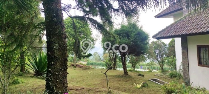 Hunian Super Mewah dengan Akses Paling Strategis di Lembang, Bandung Hunian Super Mewah dengan Akses Paling Strategis di Lembang, Bandung