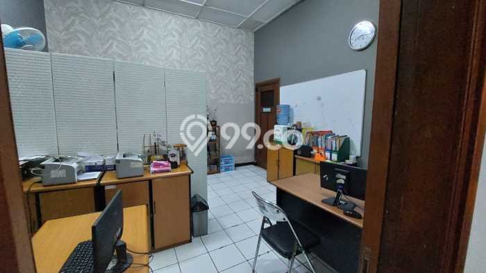 Rumah Elit LB 350m2 Siap Huni Desain Elegan di Bandung Kota, Bandung Rumah Elit LB 350m2 Siap Huni Desain Elegan di Bandung Kota, Bandung