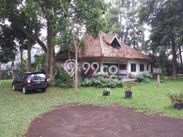 Rumah Mewah LB 112m2 Siap Pakai Desain Elegan di Lembang, Bandung Rumah Mewah LB 112m2 Siap Pakai Desain Elegan di Lembang, Bandung