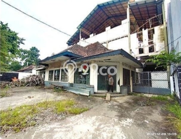 KAWASAN BISNIS! Komersial di Supratman, Luas 919m², Lokasi Premium KAWASAN BISNIS! Komersial di Supratman, Luas 919m², Lokasi Premium