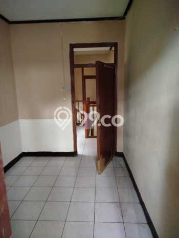 Jarang Ada! Rumah Kontrakan 5 Kamar Nyaman Siap Huni Cikutra Jarang Ada! Rumah Kontrakan 5 Kamar Nyaman Siap Huni Cikutra