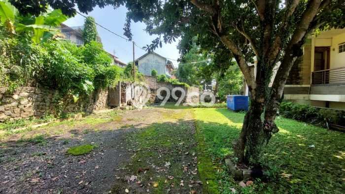 Dijual Tanah Kawasan Tubagus Ismail, Luas 654m2m², Akses Strategis Dijual Tanah Kawasan Tubagus Ismail, Luas 654m2m², Akses Strategis