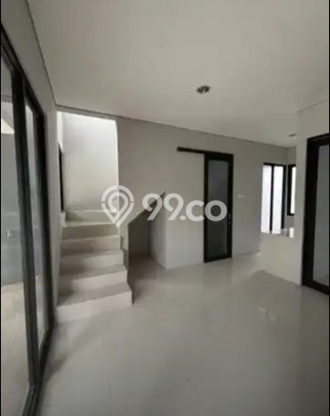 Disewakan! Rumah 4 Kamar Tidur &
2 Kamar Mandi di Grand Wisata, Bekasi Disewakan! Rumah 4 Kamar Tidur &
2 Kamar Mandi di Grand Wisata, Bekasi