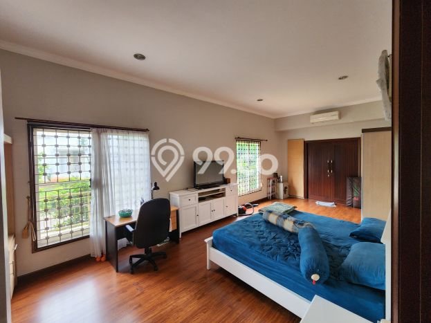 Rumah Elit Modern Siap Huni di Pantai Indah Kapuk Jakarta Utara Rumah Elit Modern Siap Huni di Pantai Indah Kapuk Jakarta Utara