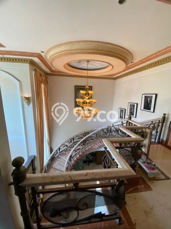 Ready to Use! Luxury House LT 407m2 Desain Elegan di Pantai Indah Kapuk Ready to Use! Luxury House LT 407m2 Desain Elegan di Pantai Indah Kapuk